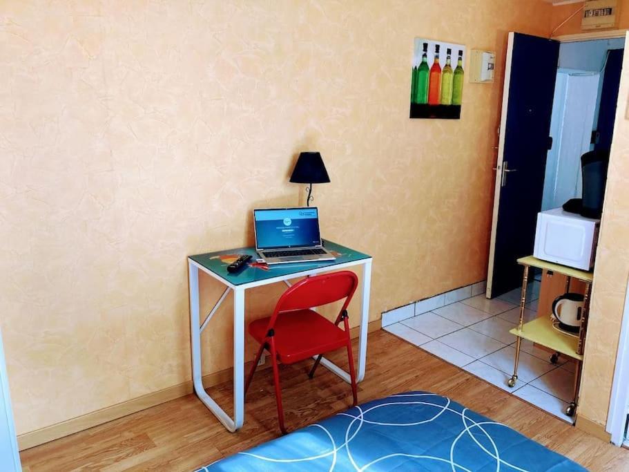 Studio 6 Avec Wifi Limoges Ngoại thất bức ảnh